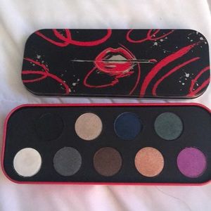 Make Up Forever palette